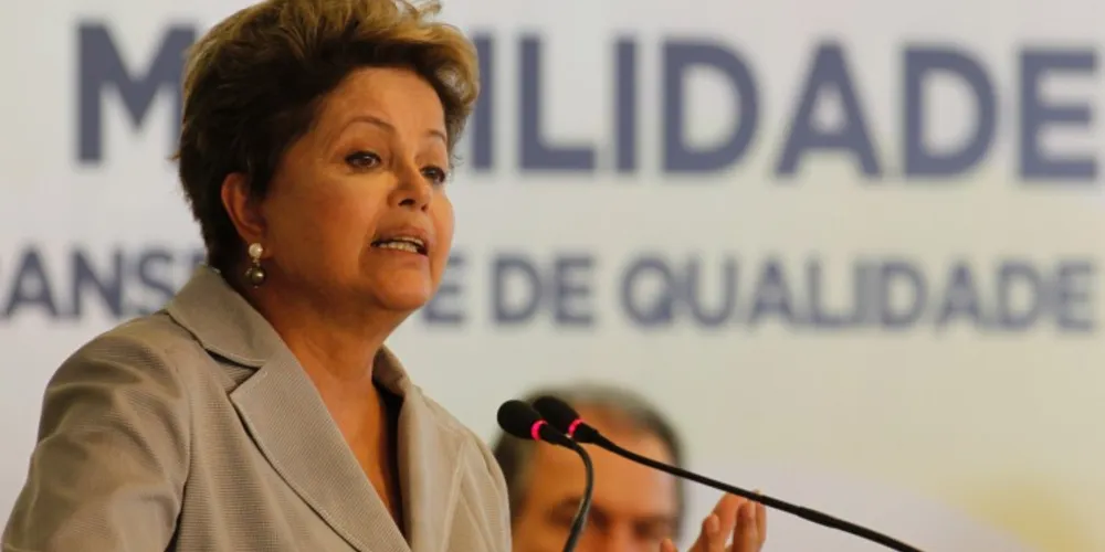 Imagem ilustrativa da imagem Dilma anuncia reforma ministerial nesta sexta-feira