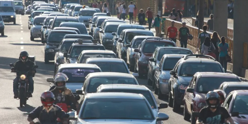 Imagem ilustrativa da imagem Projeto da Prefeitura reduz vagas de estacionamentos