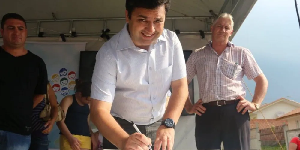 Imagem ilustrativa da imagem Irati realiza 'Sábado Cidadão' e anuncia retomada de obras