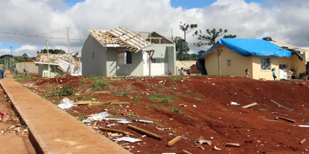 Imagem ilustrativa da imagem Caixa inicia recuperação de casas do Jardim Amália