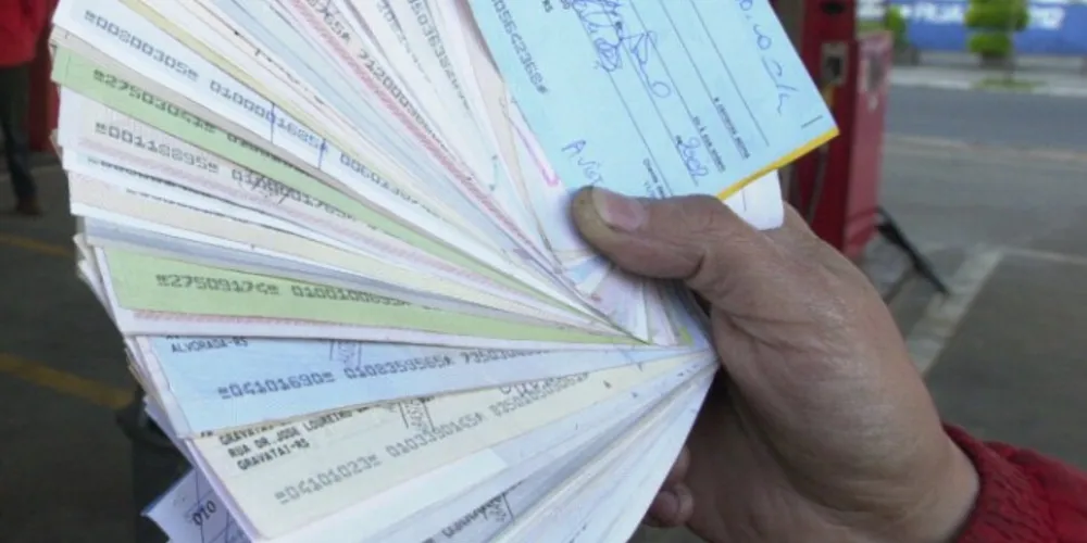 Imagem ilustrativa da imagem Inadimplência com cheques em setembro é a maior desde 1991