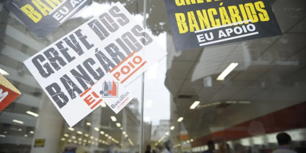 Imagem ilustrativa da imagem Bancários retomam nesta 6ª negociação para fim de greve