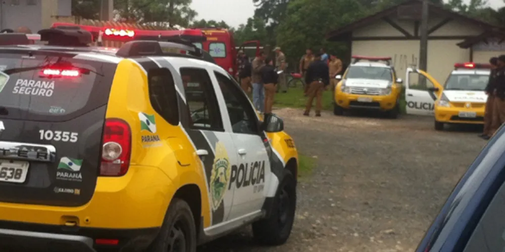 Imagem ilustrativa da imagem Policial diz ter sido assaltado e maconha é achada em viatura