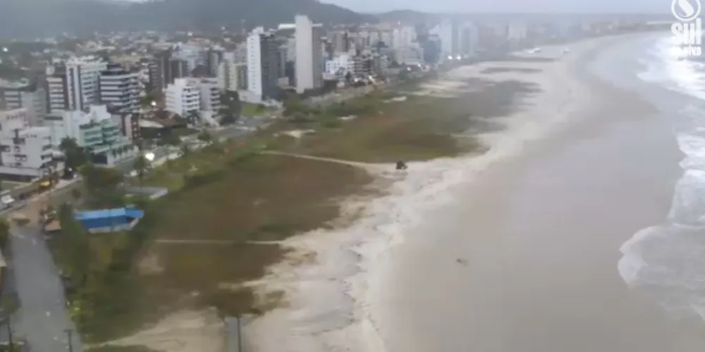 Imagem ilustrativa da imagem Corpo de coronel é encontrado no mar em Caiobá