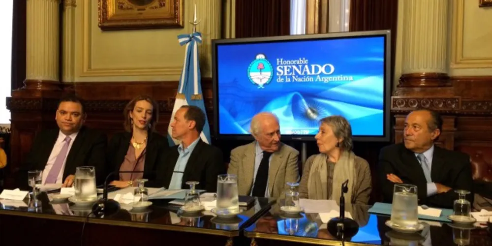 Imagem ilustrativa da imagem Evento com deputados paranaenses tem ameaça de bomba