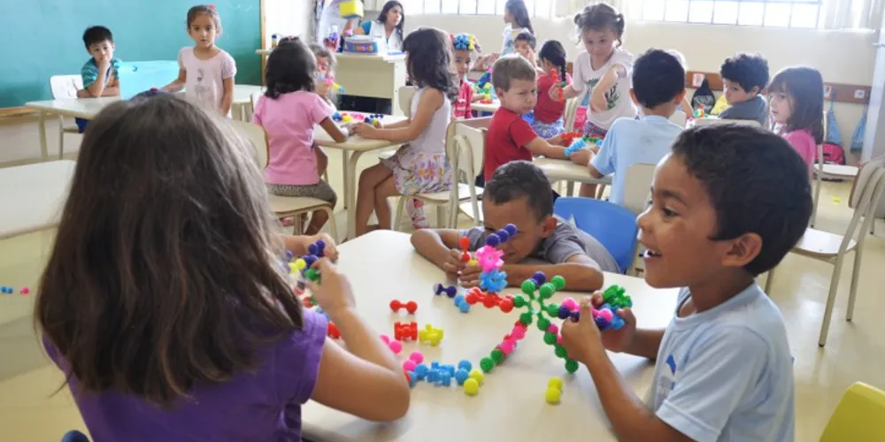 Imagem ilustrativa da imagem PG prepara ampliação do tempo integral no ensino