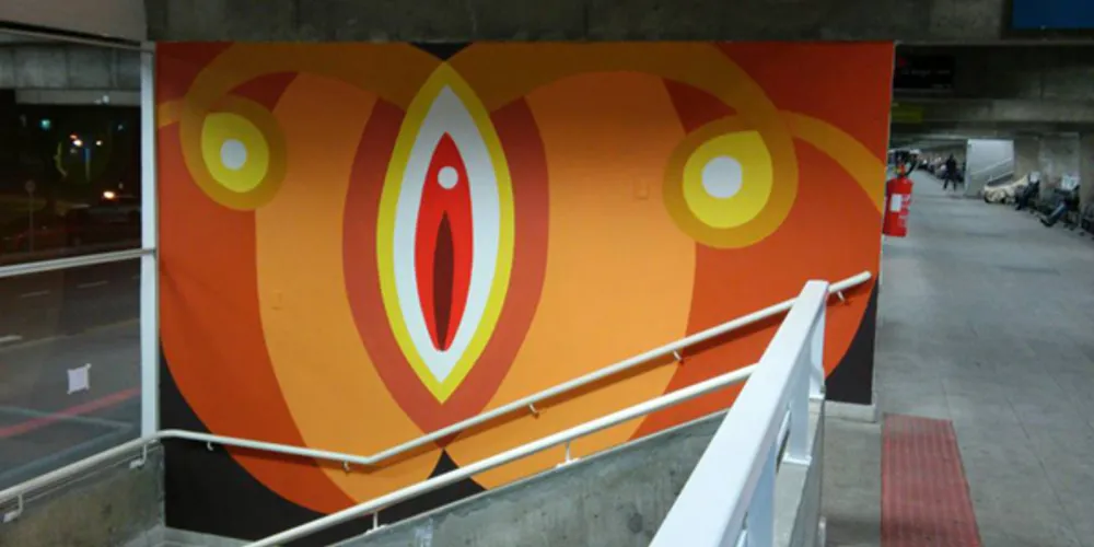 Imagem ilustrativa da imagem Após pressão, artista altera obra de ‘vagina’ em rodoviária