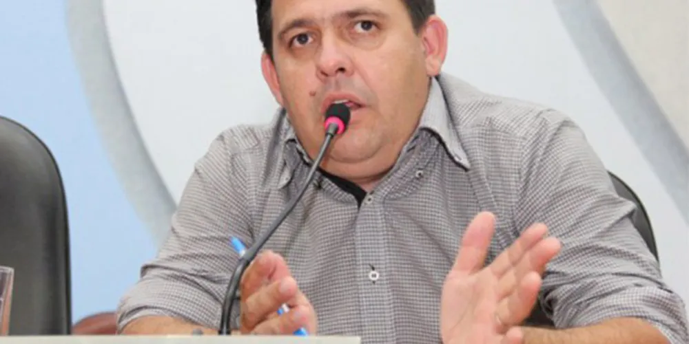 Imagem ilustrativa da imagem Discussão sobre ‘Lei da Bíblia’ avança na Câmara