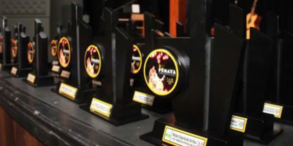 Imagem ilustrativa da imagem 43º Fenata consagra ‘O Feio’ e ‘Lá na Lua’