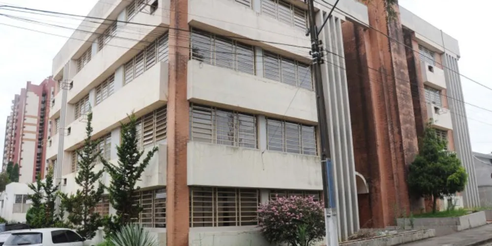 Imagem ilustrativa da imagem Farmácia do Paraná e Regional de Saúde terão nova sede