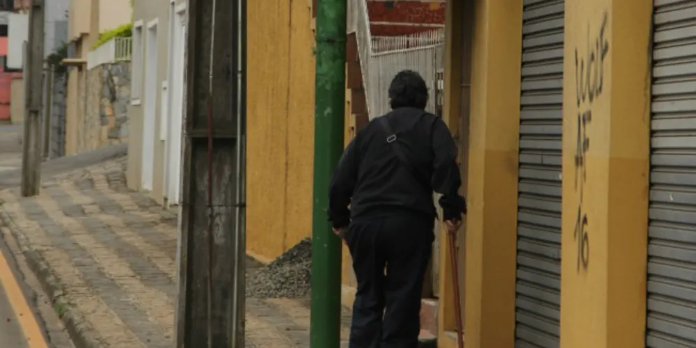 Imagem ilustrativa da imagem Radar desativado prejudica pedestres no centro de PG