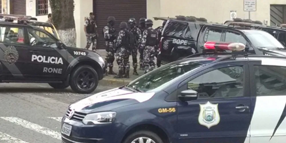 Imagem ilustrativa da imagem PM e bandido morrem em tiroteio no Paraná
