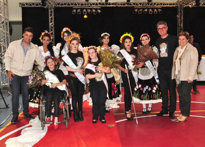 Imagem ilustrativa da imagem Majestades especiais da Münchenfest são coroadas