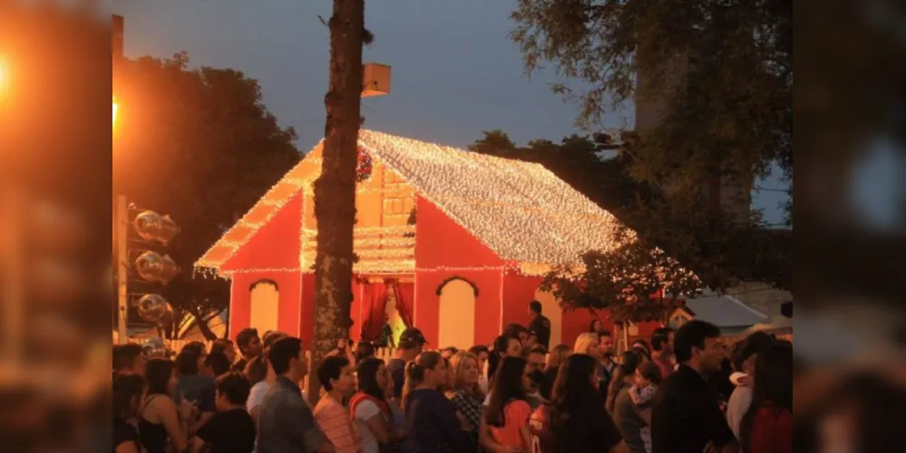 Imagem ilustrativa da imagem Papai Noel é roubado da praça em Guarapuava