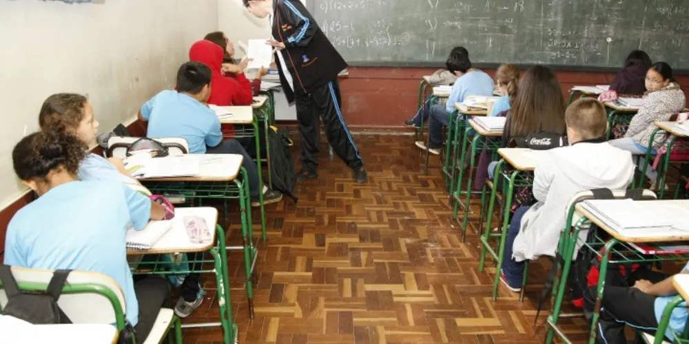 Imagem ilustrativa da imagem Fundo Rotativo destaca boa gestão das escolas estaduais no PR