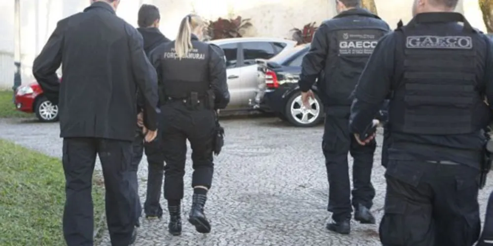 Imagem ilustrativa da imagem Gaeco prende dez por corrupção, tráfico e roubo