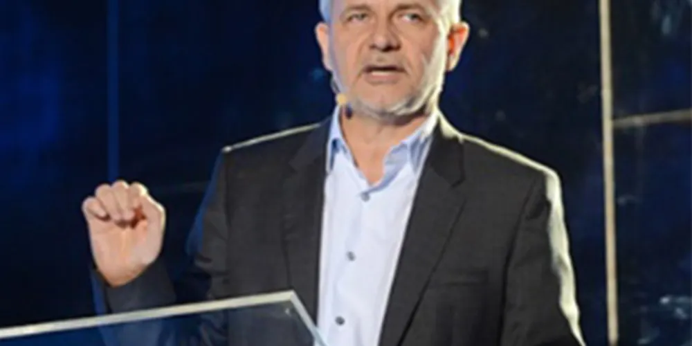 Imagem ilustrativa da imagem Globo pede mais empenho a profissionais por 2016 “complicado” 