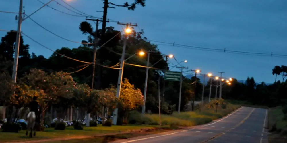 Imagem ilustrativa da imagem PG conclui nova etapa de iluminação do Contorno Leste