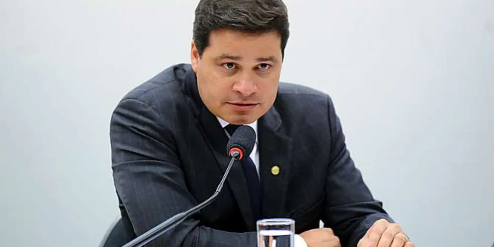 Imagem ilustrativa da imagem Polícia Federal confirma denúncias de Sandro Alex