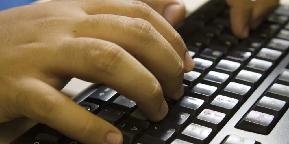 Imagem ilustrativa da imagem Escolas públicas urbanas com acesso a internet somam 78%