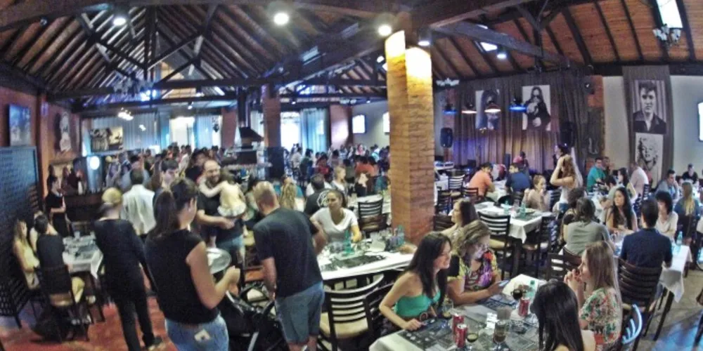 Imagem ilustrativa da imagem Evento em PG reúne bandas, DJ's e cervejas artesanais