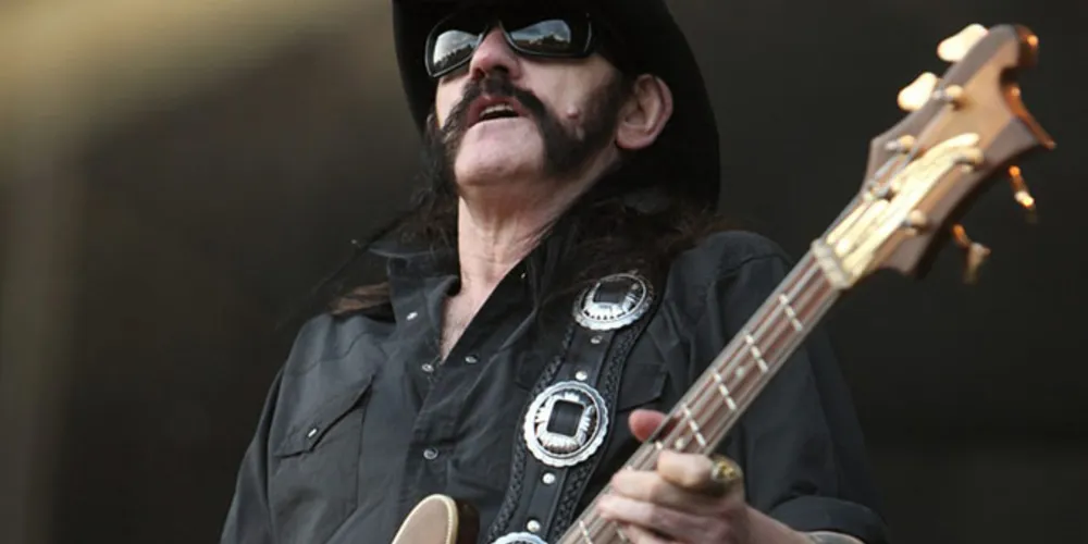 Imagem ilustrativa da imagem Lemmy Kilmister, líder do Motörhead, morre aos 70 anos