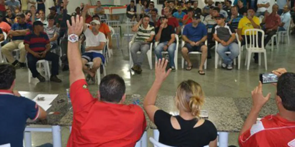 Imagem ilustrativa da imagem Metalúrgicos da região aprovam reajuste de 11,8%