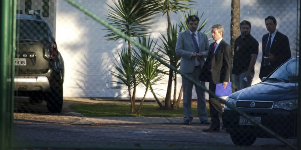 Imagem ilustrativa da imagem PF encerra buscas na residência de Eduardo Cunha