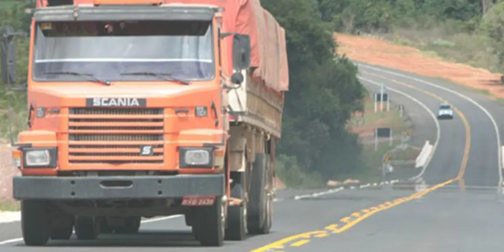 Imagem ilustrativa da imagem União corta R$ 284 mi em infraestrutura no Paraná