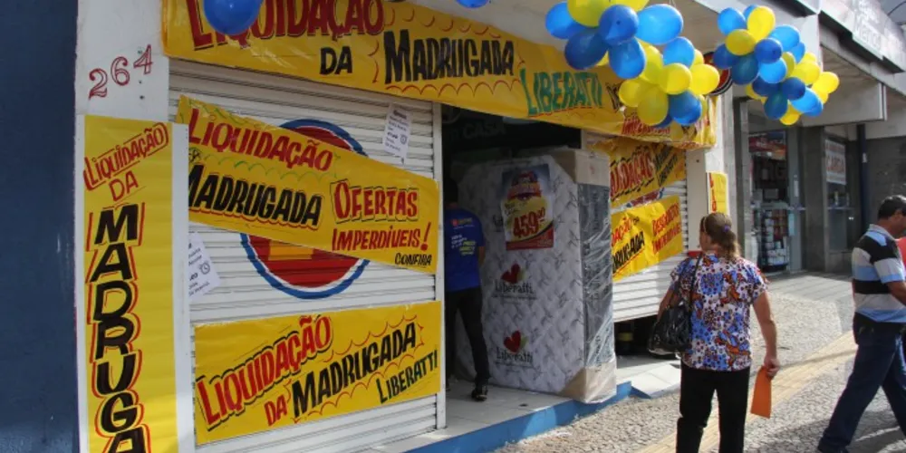 Imagem ilustrativa da imagem Megaliquidações acontecem amanhã no comércio local