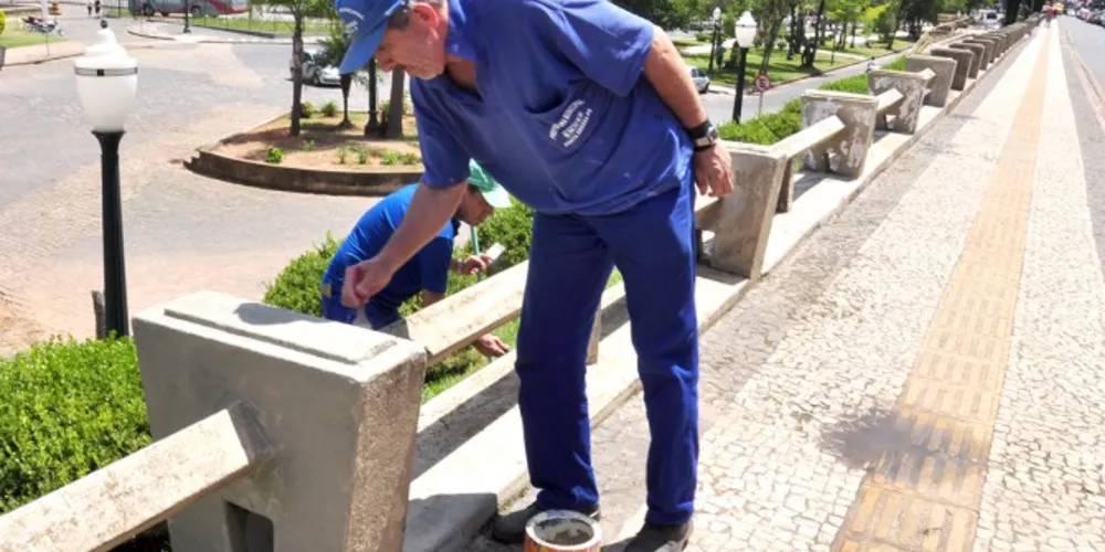 Imagem ilustrativa da imagem Secretaria de Obras realiza intervenções na Rua da Estação