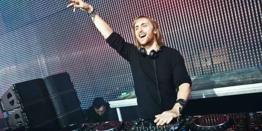 Imagem ilustrativa da imagem David Guetta se apresenta em SC amanhã