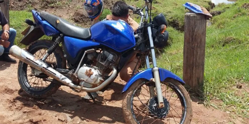 Imagem ilustrativa da imagem PM encontra motocicleta furtada em Curiúva
