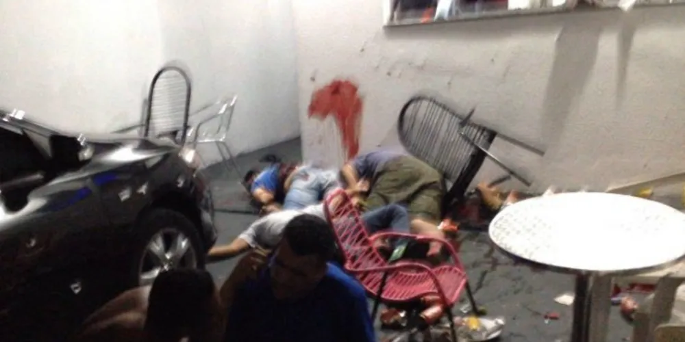 Imagem ilustrativa da imagem Noite sangrenta faz 11 mortes na região de Londrina; um era PM