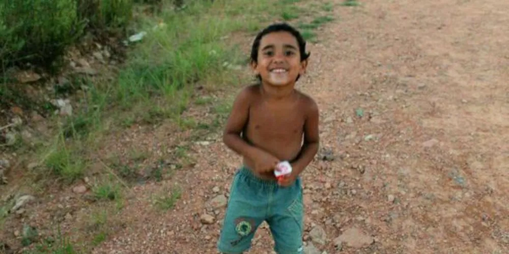 Imagem ilustrativa da imagem Polícia detém jovem de 12 anos suspeito de matar menino de 6