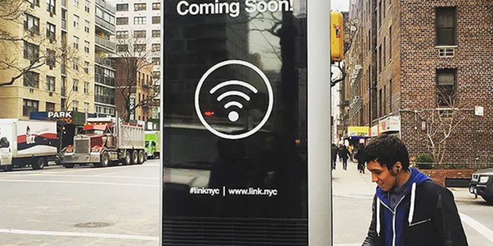 Imagem ilustrativa da imagem Nova York troca orelhões por pontos de Wi-Fi grátis