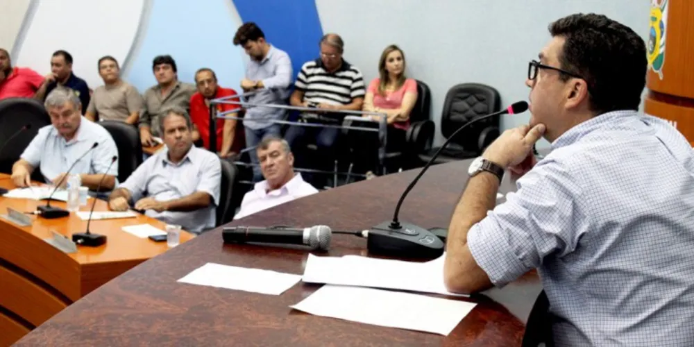 Imagem ilustrativa da imagem Renovação de contrato com a Sanepar é retirada da Câmara