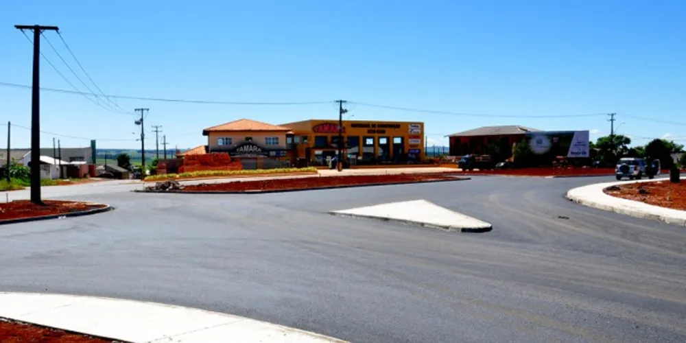 Imagem ilustrativa da imagem Prefeitura entrega rotatória da Siqueira Campos hoje