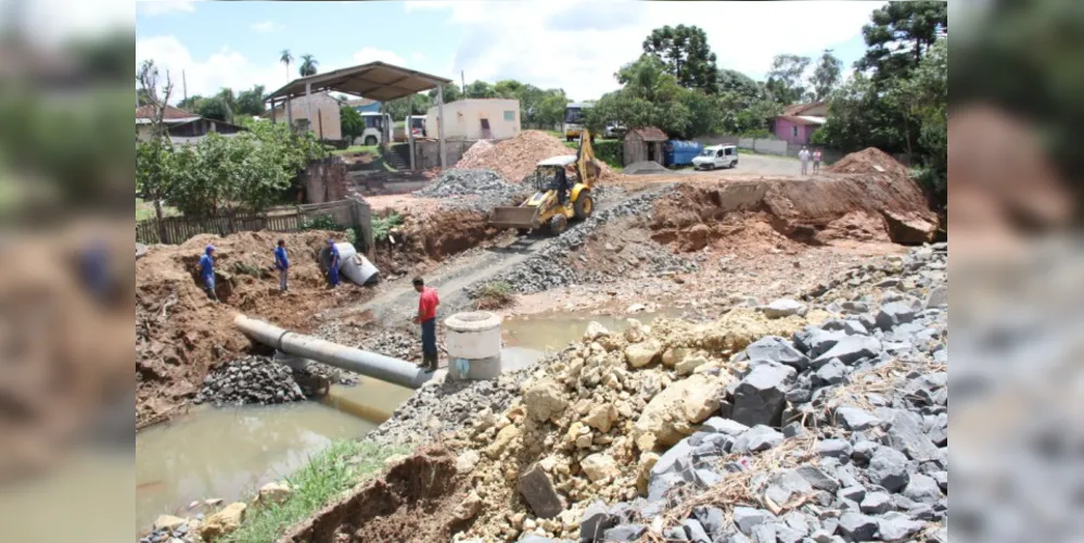 Imagem ilustrativa da imagem Obras avançam em trevo que liga centro de Palmeira a PR-151