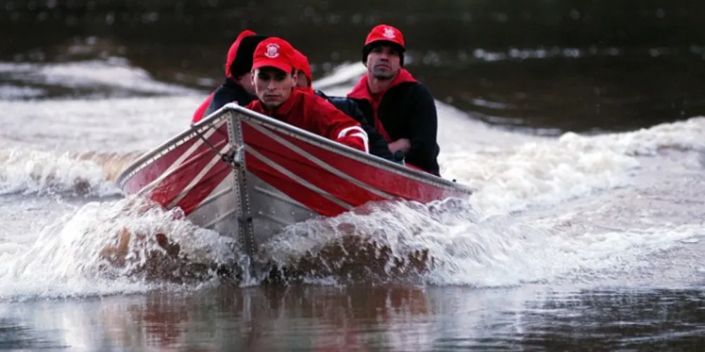 Imagem ilustrativa da imagem Familiares procuram rapaz desaparecido em rio de Tibagi
