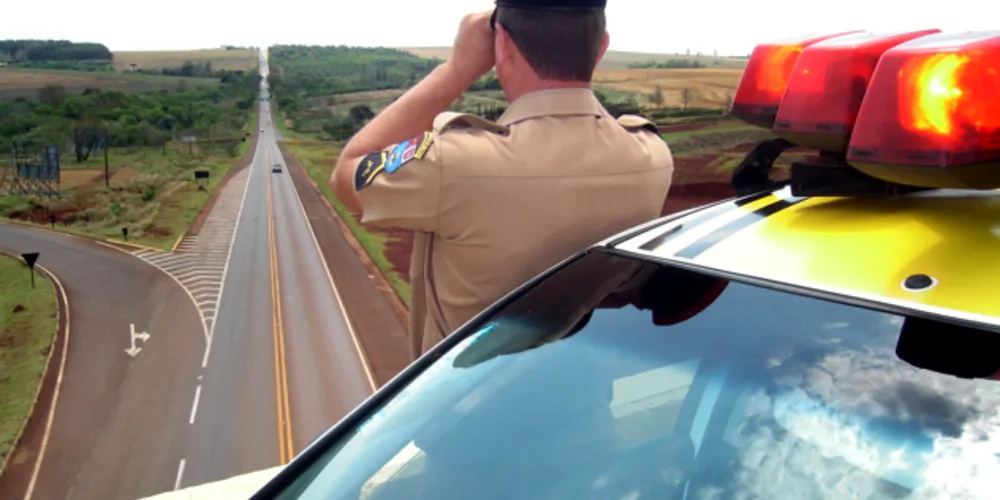 Imagem ilustrativa da imagem Polícia registra 127 batidas e sete mortes nas rodovias estaduais