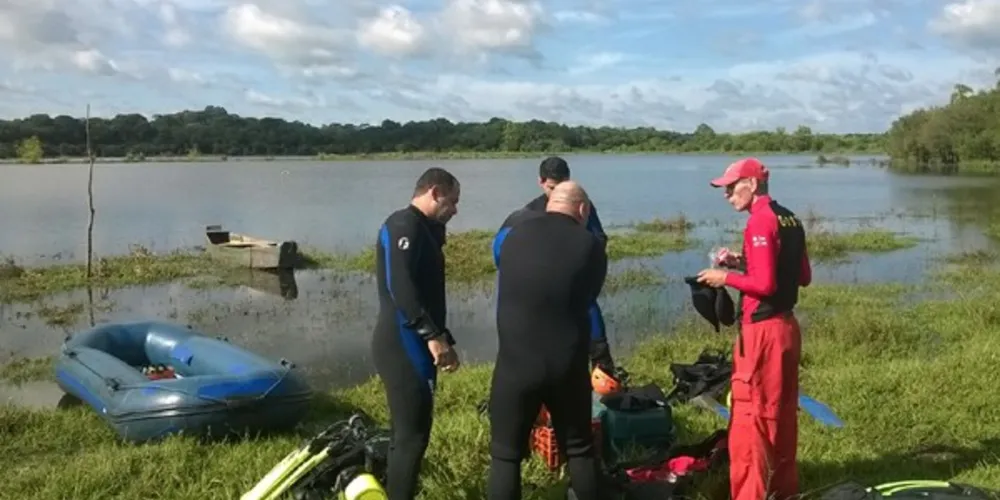 Imagem ilustrativa da imagem Barco de pesca vira e causa a morte de rapaz de 23 anos