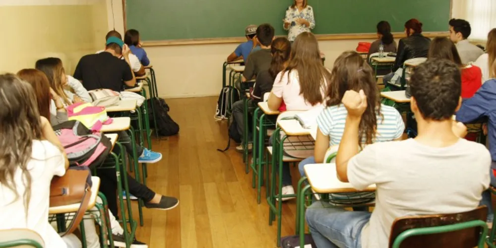 Imagem ilustrativa da imagem Estudantes da rede estadual iniciam o ano letivo na segunda