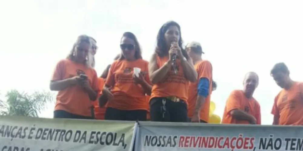 Imagem ilustrativa da imagem Transportadores escolares protestam pela segurança dos alunos