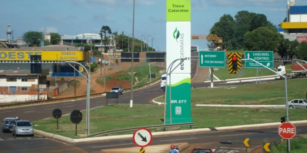 Imagem ilustrativa da imagem Richa anuncia duplicação da BR-277 no Oeste do PR