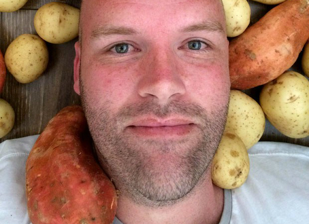 Imagem ilustrativa da imagem Com dieta bizarra, homem promete comer só batatas por 1 ano