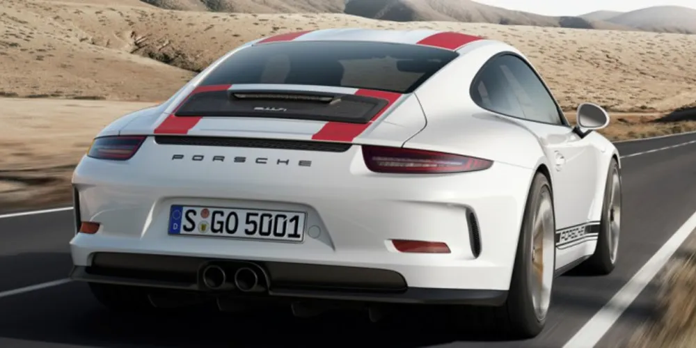 Imagem ilustrativa da imagem Porsche lança série exclusiva e limitada 911 R