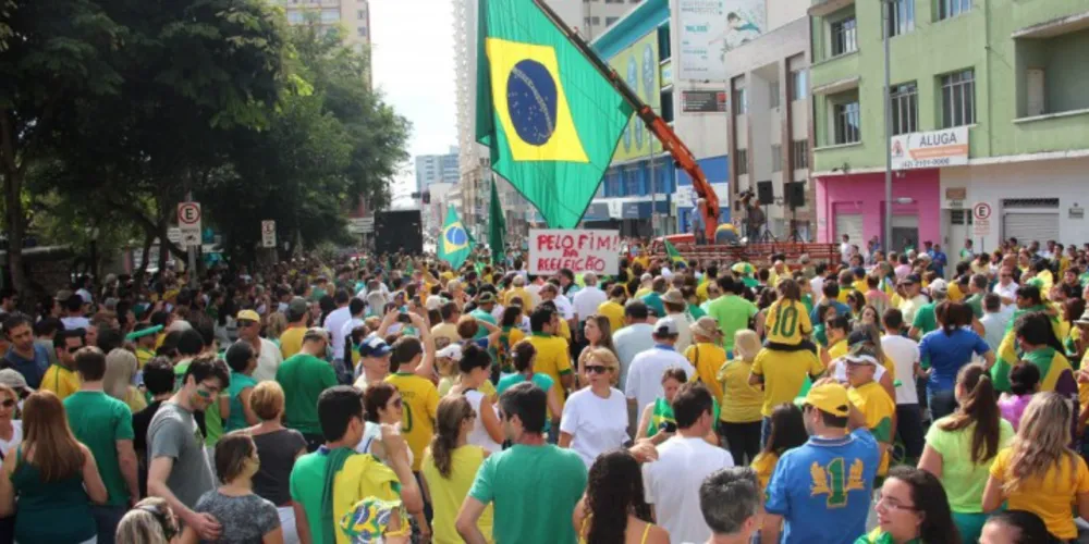 Imagem ilustrativa da imagem Protestantes pró-impeachment vão às ruas no dia 13 em PG