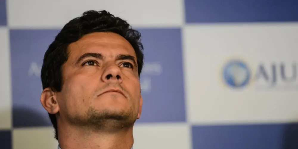 Imagem ilustrativa da imagem Juiz Sérgio Moro pode virar cidadão honorário de PG