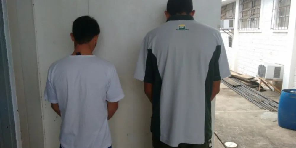 Imagem ilustrativa da imagem Funcionários de posto são presos por envolvimento em assalto